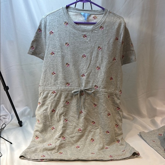 Draper James Gray Sweatshirt Dress, Pink Floral Embroidery, Size Large, Preowned - Picture 8 of 9